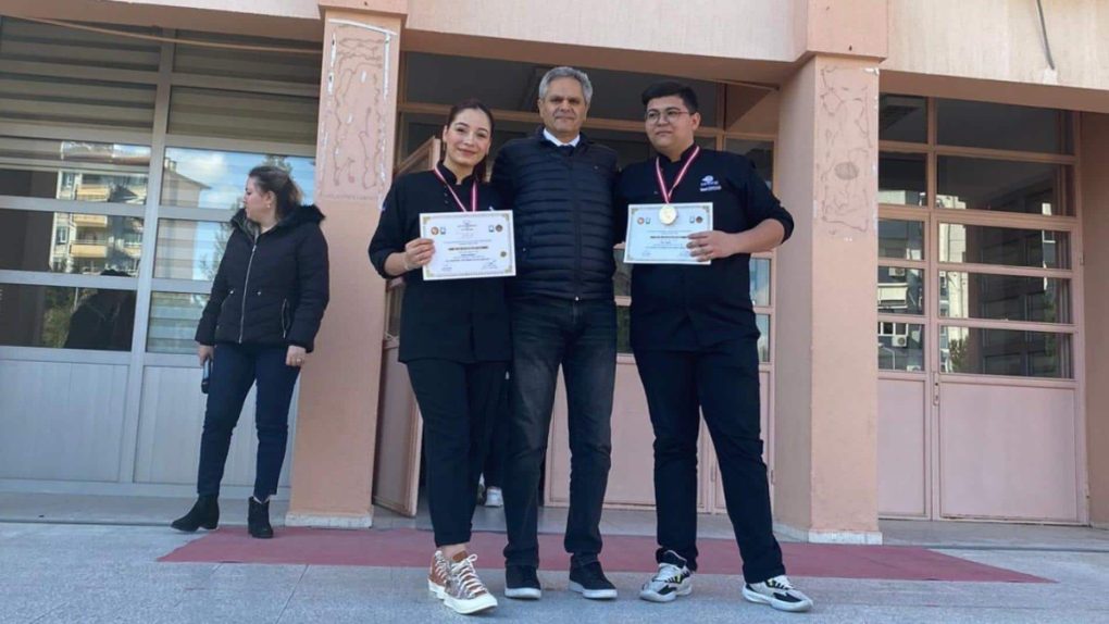 Gaziemir'e 8. Gastro Uluslararası Yemek Yarışmasından, 2 altın madalya