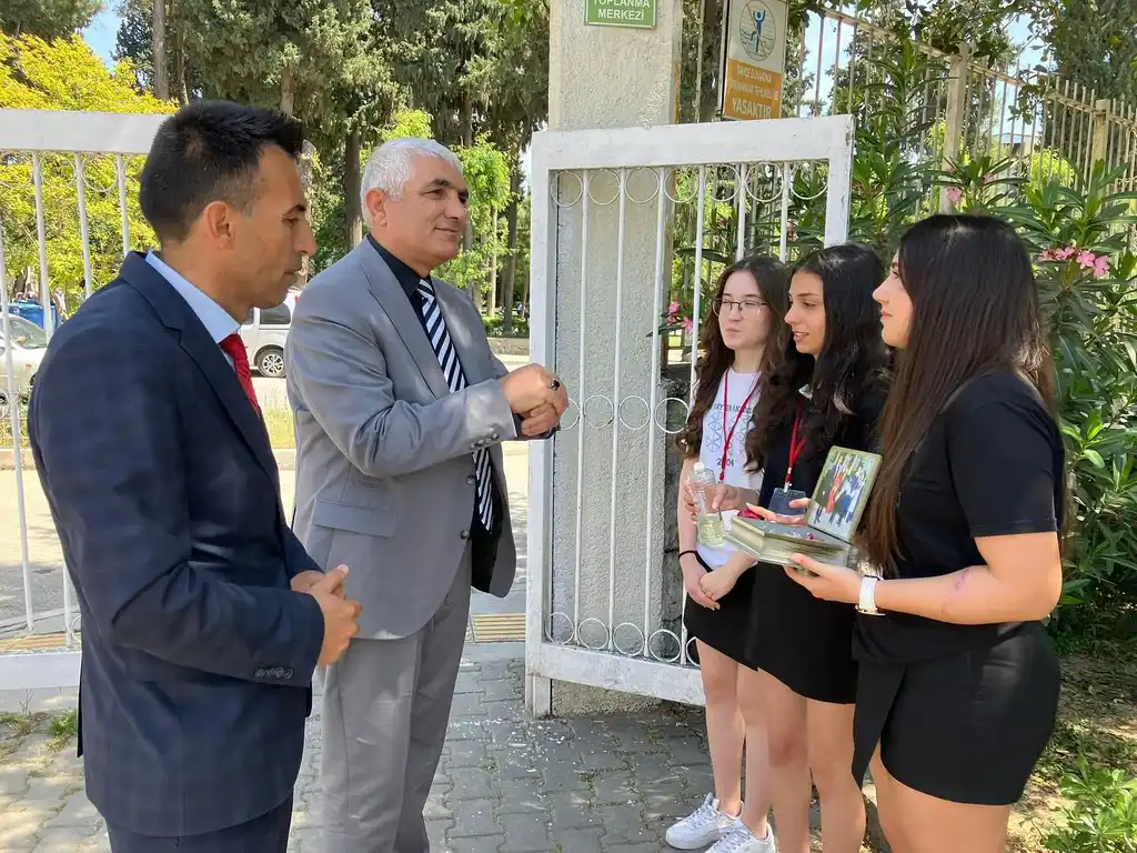 Buca Fatma Saygın Anadolu Lisesi’nde 4006 TÜBİTAK Bilim Fuarı coşkusu