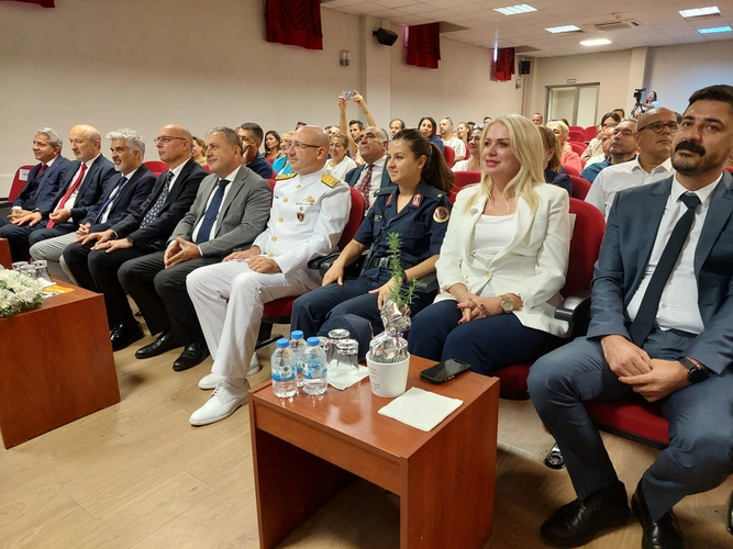 İlköğretim Haftası Karşıyaka’da coşkuyla kutlandı