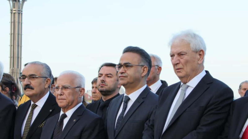 Gazi Mustafa Kemal Atatürk, İzmir’de Saygı ve Özlemle Anıldı