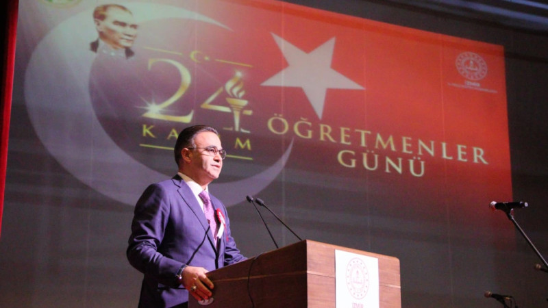 24 Kasım Öğretmenler Günü Büyük Bir Coşkuyla Kutlandı