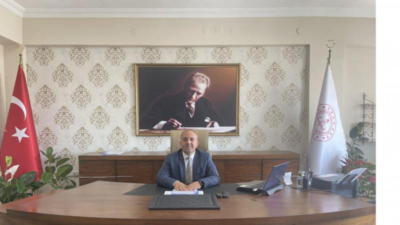 Aliağa İlçe Milli Eğitim Müdürü Dr. Erdoğan AKYÜZ'ün 24 Kasım Öğretmenler Günü Mesajı  