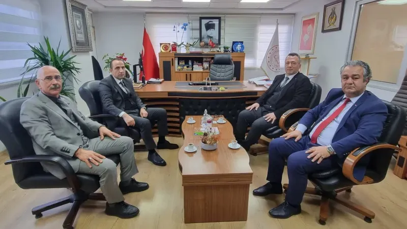 Menderes İlçe Kaymakamı Cevat Çelik’ten Eğitime Yakın İlgi