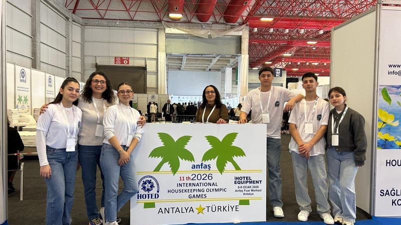 Bergama'dan büyük başarı: Antalya’da Altın Madalya ile döndüler