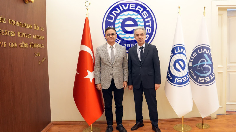 Dr. Ömer Yahşi, Ege Üniversitesi Rektörü Prof. Dr. Musa Alcı’yı ziyaret etti