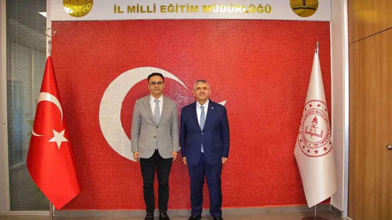 MHP İzmir İl Başkanı Şahin’den İzmir İl Millî Eğitim Müdürü Yahşi’ye Ziyaret
