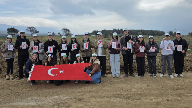 İzmir’de Orman Haftası’nda “eTwinning Ormanı” Oluşturuldu