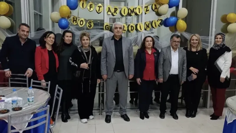 Buca İlçe Milli Eğitim Müdürü Fikret Yılmaz, İftar Programında Eğitim Camiasıyla Buluştu