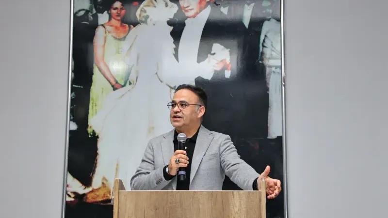 İzmir İl Millî Eğitim Müdürü Yahşi, Menemen’de Öğretmenlerle İftarda Buluştu