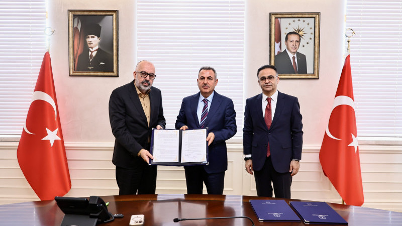 İzmir’de özel eğitime yeni yatırım: 12 derslikli okul protokolü imzalandı