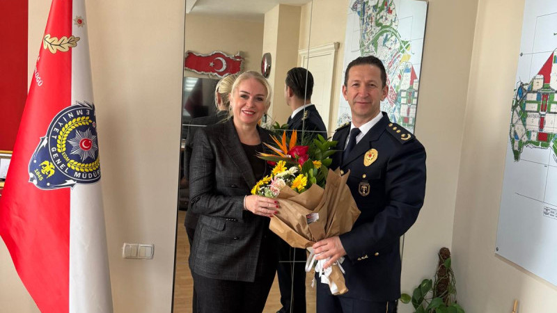 Arzu Günaydın’dan Emniyet’e Polis Haftası kutlaması