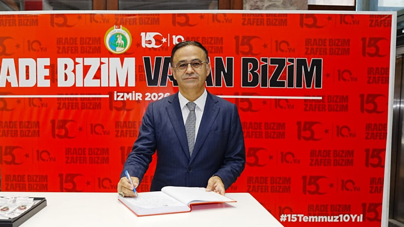 İzmir İl Millî Eğitim Müdürü Dr. Ömer Yahşi: 