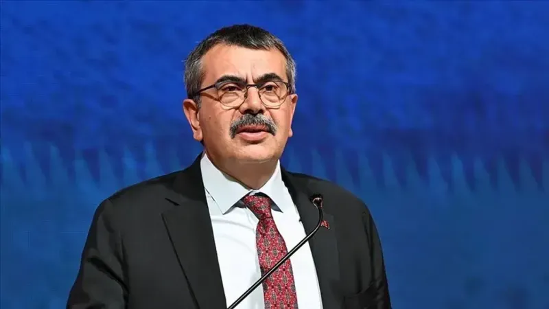 Bakan Tekin: Müfredatta 