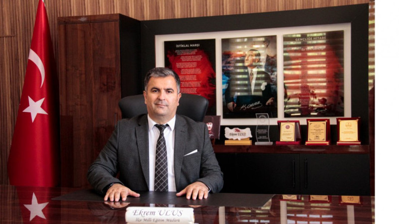 Bergama İlçe Milli Eğitim Müdürü Ekrem Ulus’tan yeni eğitim yılı mesajı