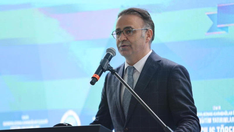 İzmir İl Milli Eğitim Müdürü Yahşi’den Uyum Haftası mesajı