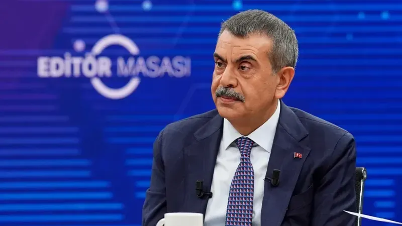 Millî Eğitim Bakanı Yusuf Tekin: Öğretmenlere derste cep telefonu kullanmamaları uyarısı yapıldı