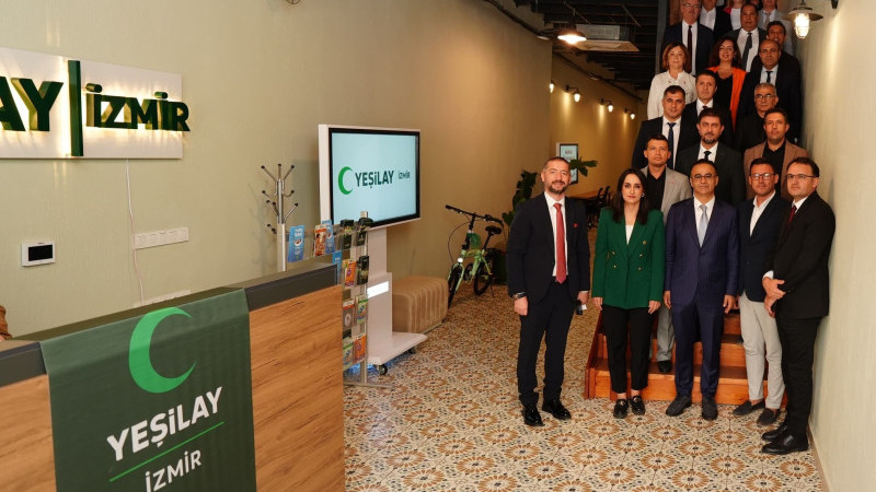Narlıdere İlçe Millî Eğitim Müdürü Zeynep Başdaş Yeşilay değerlendirme toplantısına katıldı