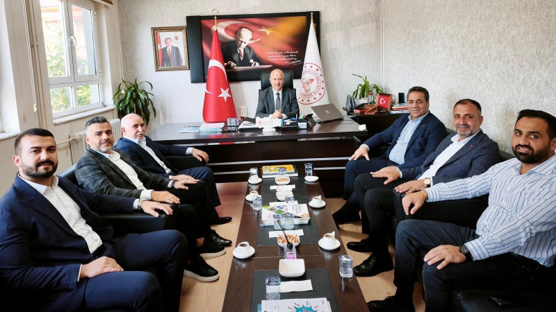 Torbalı İlçe Millî Eğitim Müdürü Kadir Kadıoğlu’ndan Feyim Özçelik ve beraberindeki heyete teşekkür
