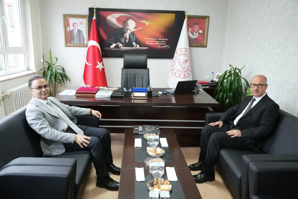 İzmir İl Millî Eğitim Müdürü Dr. Ömer Yahşi Torbalı’yı ziyaret etti