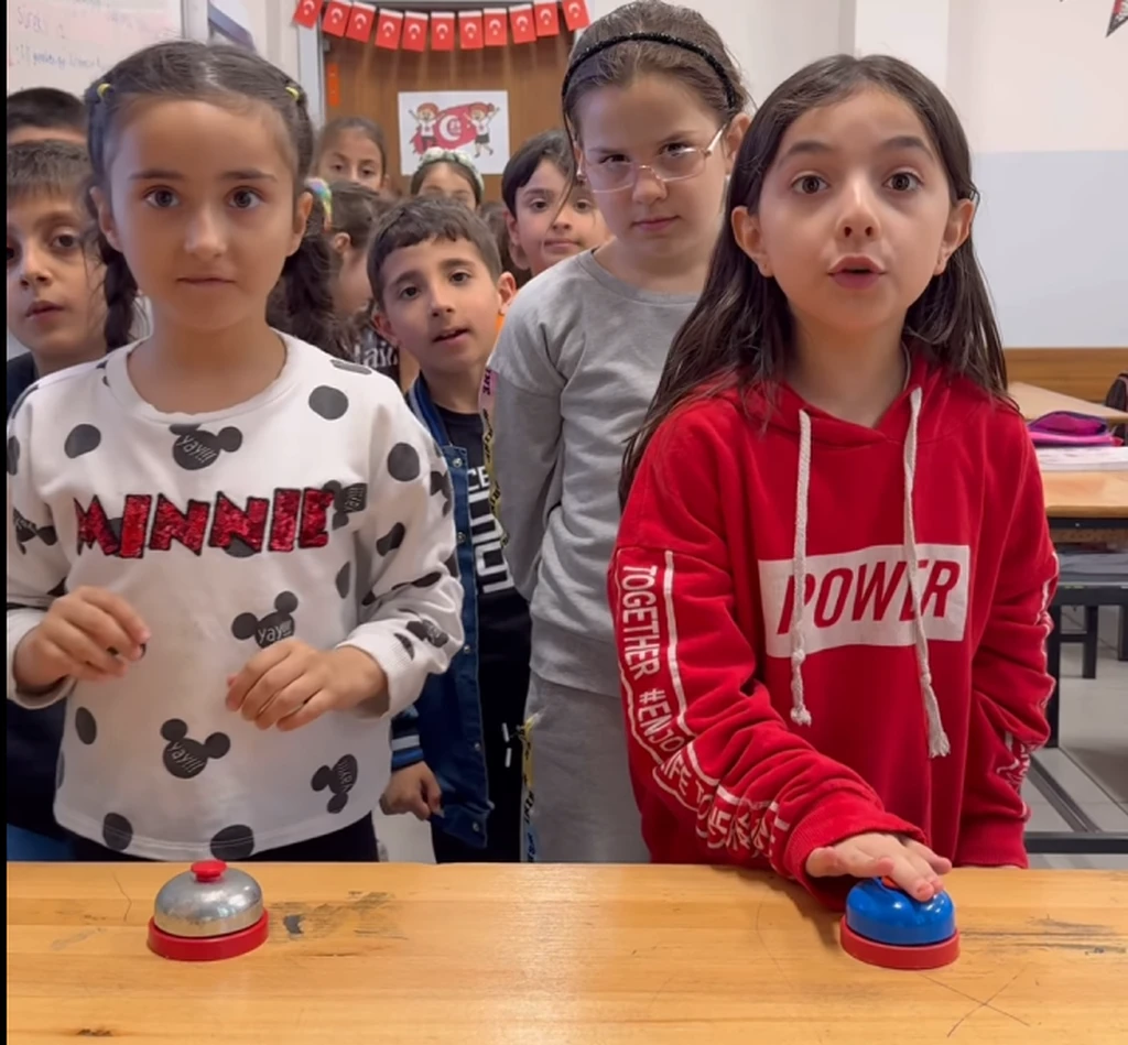 Öğrencisini sosyal medyada yayınlayan öğretmenlere ceza geliyor!