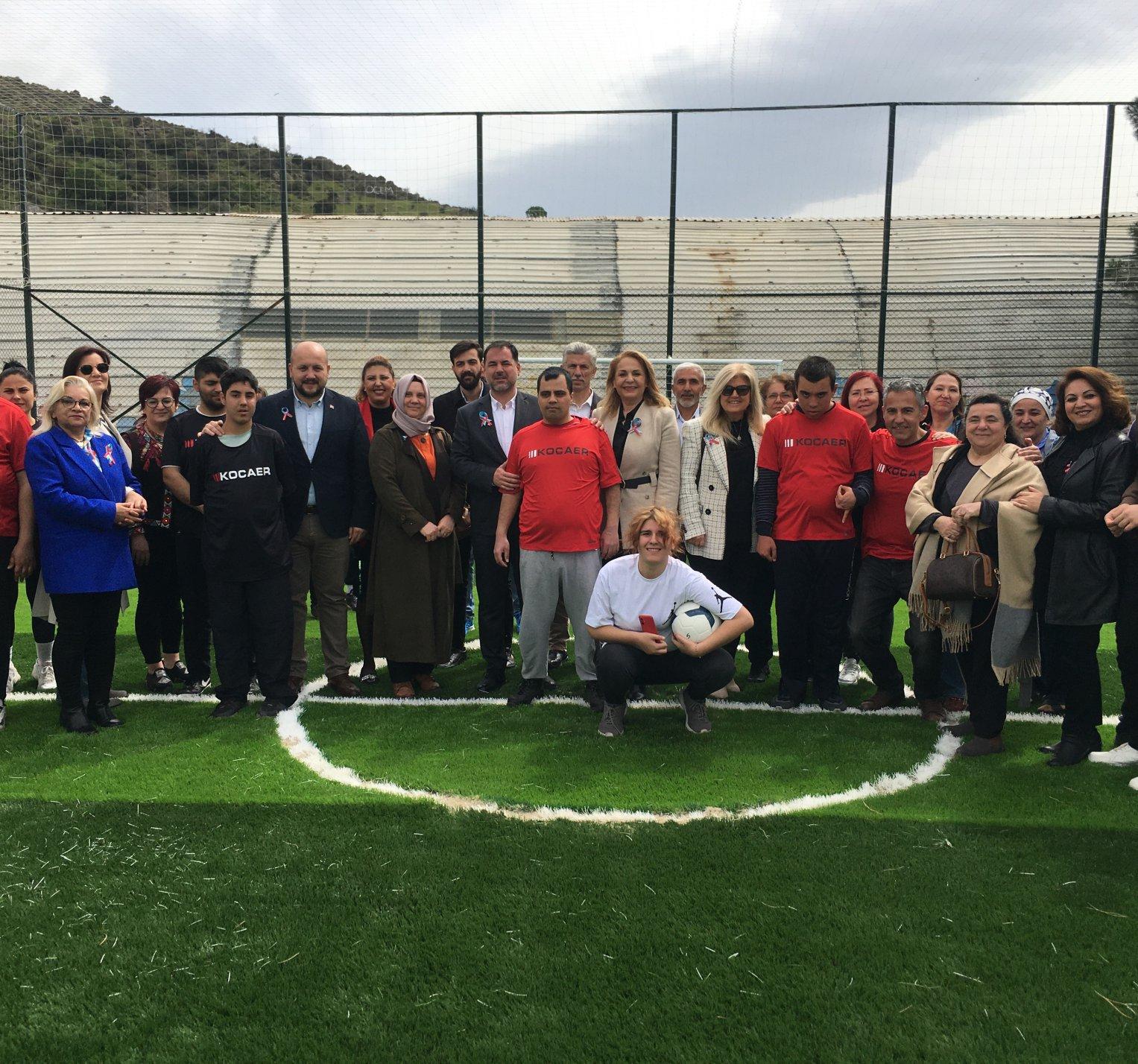 Menemen'de 2 Nisan Dünya Otizm Farkındalık Günü programı yapıldı